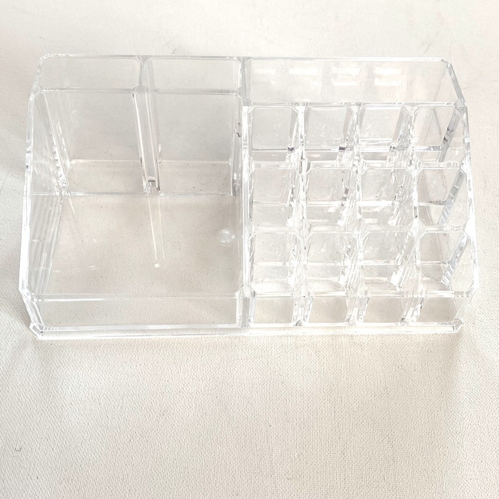 Acrylic‎ clear makeup storage container